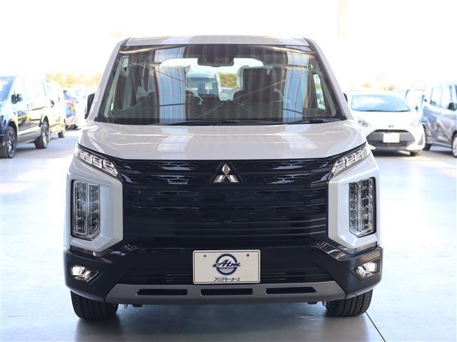 三菱 デリカ　Ｄ：５ ２．２ シャモニー 電動サイドステップ装着車 ディーゼルターボ ４ＷＤ R7年 (東海) 99