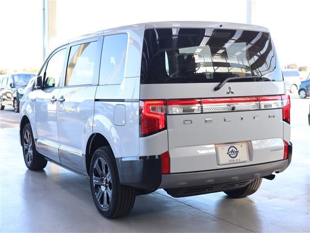 三菱 デリカ　Ｄ：５ ２．２ シャモニー 電動サイドステップ装着車 ディーゼルターボ ４ＷＤ R7年 (東海) 99