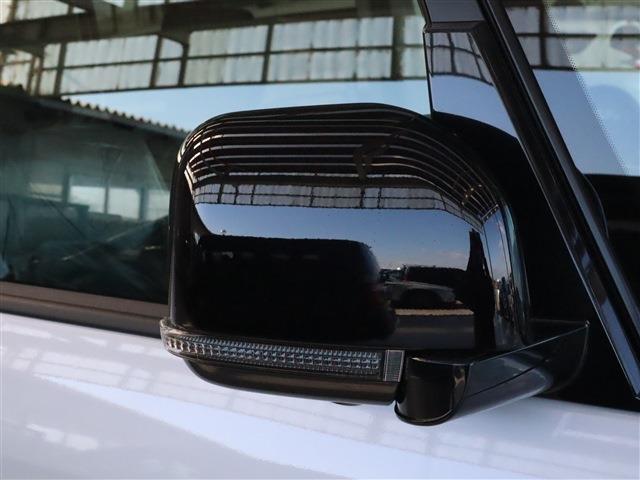 三菱 デリカ　Ｄ：５ ２．２ シャモニー 電動サイドステップ装着車 ディーゼルターボ ４ＷＤ R7年 (東海) 99