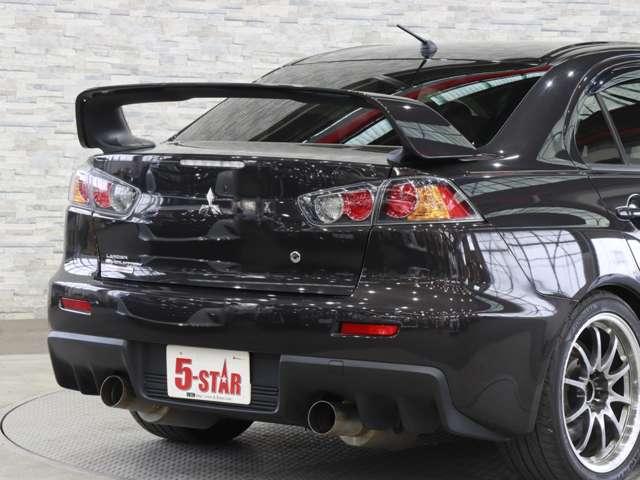 三菱 ランサー ２．０ ファイナルエディション ４ＷＤ H27年 (関東) 99