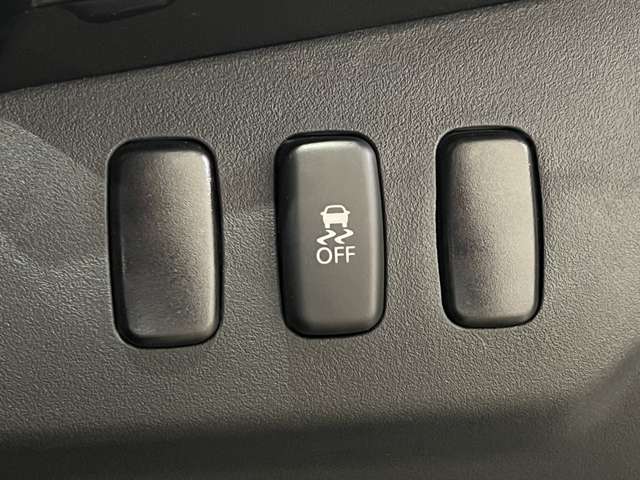 三菱 ランサー ２．０ ファイナルエディション ４ＷＤ H27年 (関東) 99