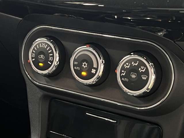 三菱 ランサー ２．０ ファイナルエディション ４ＷＤ H27年 (関東) 99