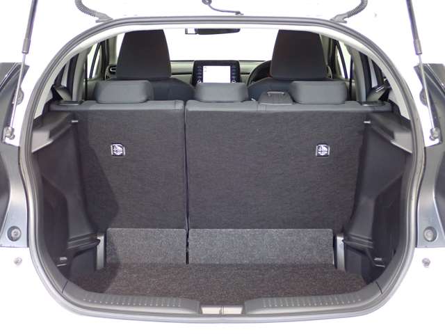 トヨタ アクア １．５ Ｇ R5年 (関東) 99