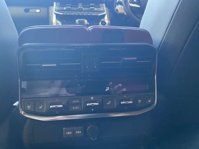 トヨタ ランドクルーザー ３．３ ＧＲスポーツ ディーゼルターボ ４ＷＤ R5年 (九州・沖縄) 99