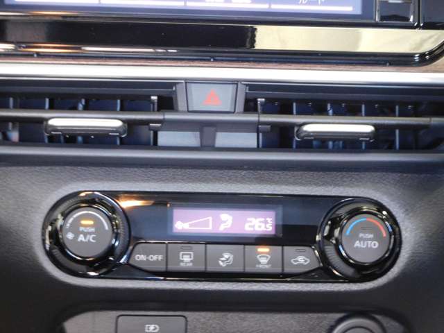 日産 ノートオーラ １．２ Ｇ レザーエディション R5年 (九州・沖縄) 99