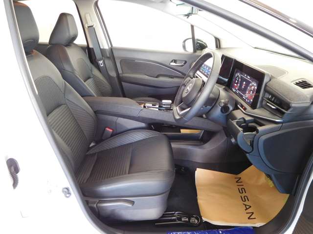日産 ノートオーラ １．２ Ｇ レザーエディション R5年 (九州・沖縄) 99