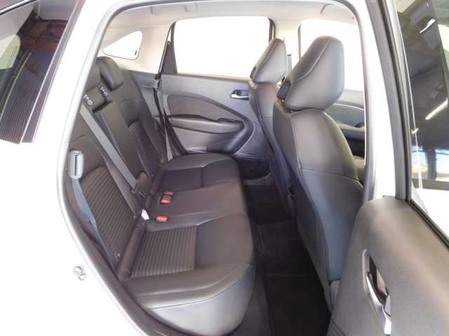 日産 ノートオーラ １．２ Ｇ レザーエディション R5年 (九州・沖縄) 99