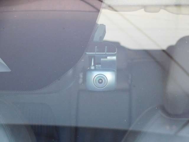 日産 ノートオーラ １．２ Ｇ レザーエディション R5年 (九州・沖縄) 99