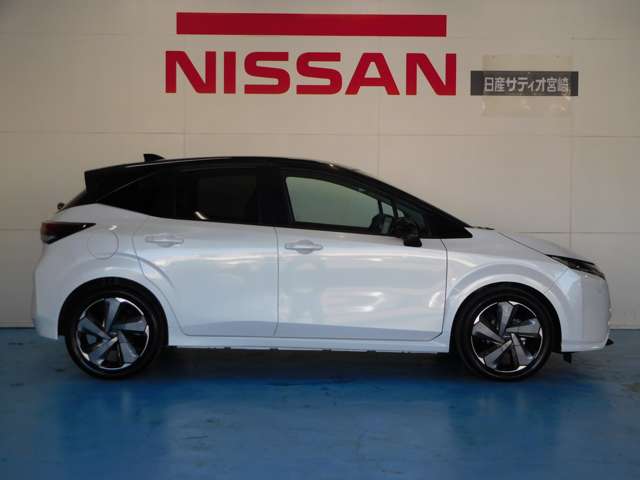 日産 ノートオーラ １．２ Ｇ レザーエディション R5年 (九州・沖縄) 99