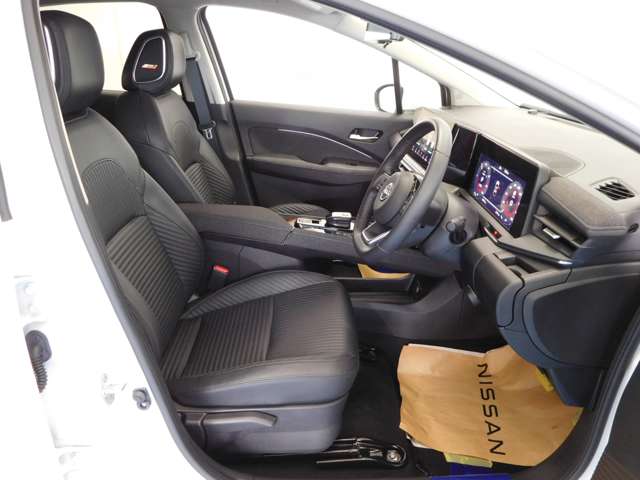 日産 ノートオーラ １．２ Ｇ レザーエディション R5年 (九州・沖縄) 99