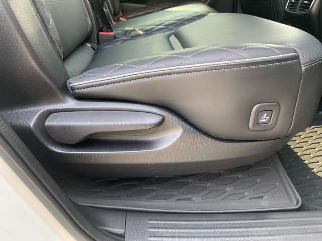 マツダ ＣＸ−８ ２．２ ＸＤ エクスクルーシブ モード ディーゼルターボ ４ＷＤ R5年 (九州・沖縄) 99