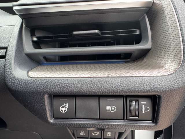 トヨタ プリウス ２．０ Ｚ R7年 (九州・沖縄) 99