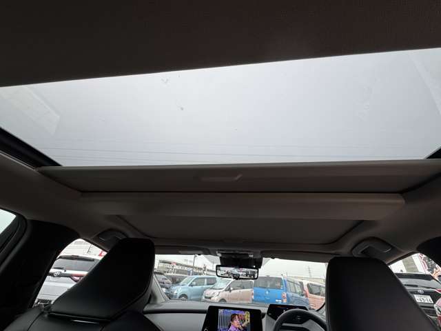 トヨタ プリウス ２．０ Ｚ R7年 (九州・沖縄) 99