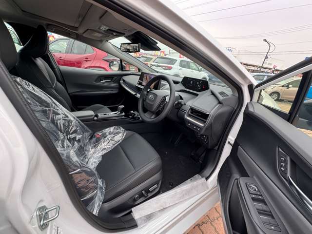トヨタ プリウス ２．０ Ｚ R7年 (九州・沖縄) 99