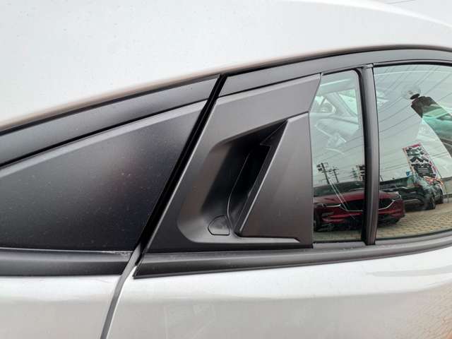 トヨタ プリウス ２．０ Ｚ R7年 (九州・沖縄) 99