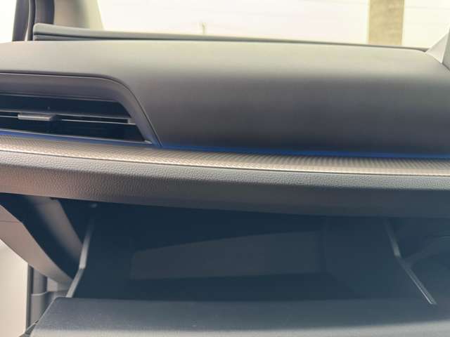 トヨタ プリウス ２．０ Ｚ R7年 (九州・沖縄) 99