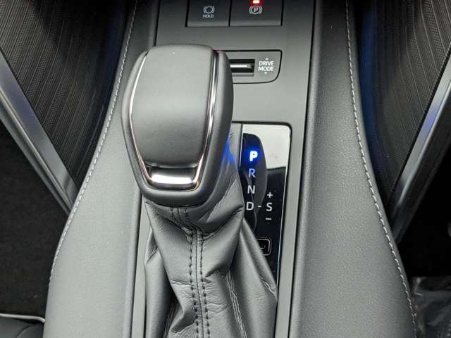 トヨタ ハリアー　ハイブリッド ２．５ ハイブリッド Ｇ R7年 (九州・沖縄) 99