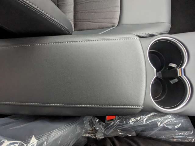 トヨタ ハリアー　ハイブリッド ２．５ ハイブリッド Ｇ R7年 (九州・沖縄) 99