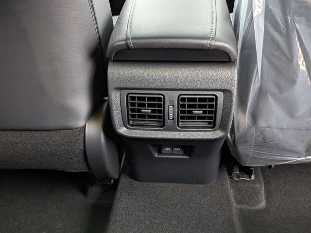 トヨタ ハリアー　ハイブリッド ２．５ ハイブリッド Ｇ R7年 (九州・沖縄) 99