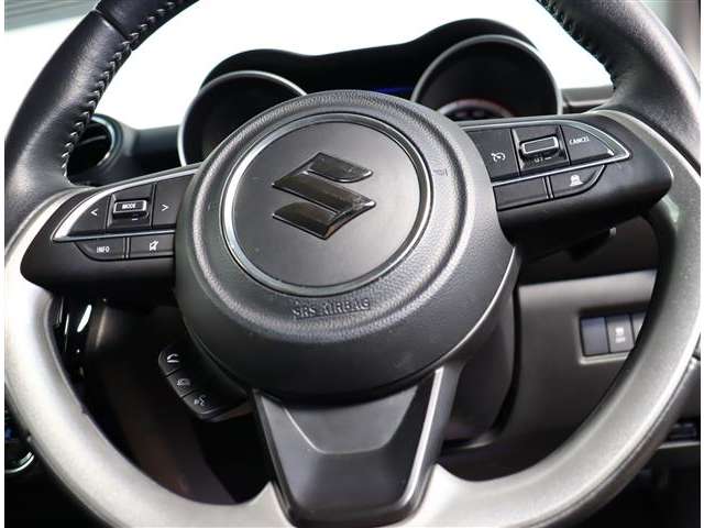 スズキ スイフト １．２ ハイブリッド ＲＳ R1年 (関東) 99