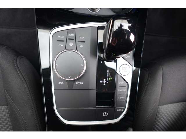 ＢＭＷ １シリーズ １１８Ｄ プレイ ディーゼルターボ R6年 (近畿) 99