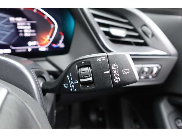 ＢＭＷ １シリーズ １１８Ｄ プレイ ディーゼルターボ R6年 (近畿) 99