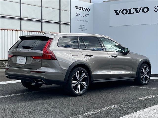 ボルボ Ｖ６０クロスカントリー Ｂ５ ＡＷＤ プロ ４ＷＤ R3年 (東北) 99