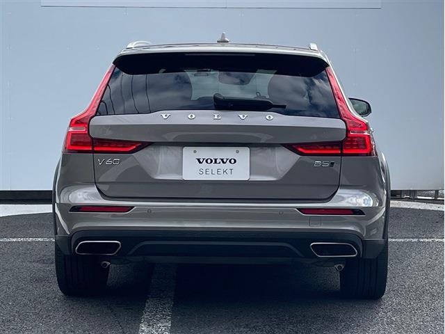 ボルボ Ｖ６０クロスカントリー Ｂ５ ＡＷＤ プロ ４ＷＤ R3年 (東北) 99