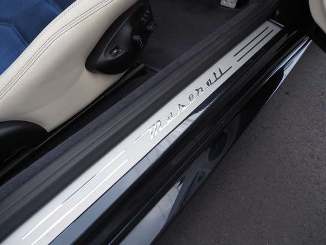 マセラティ グランカブリオ スポーツ R2年 (近畿) 99