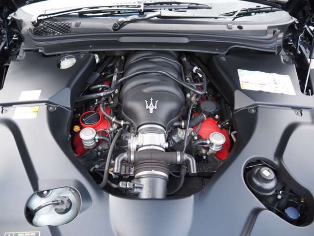 マセラティ グランカブリオ スポーツ R2年 (近畿) 99