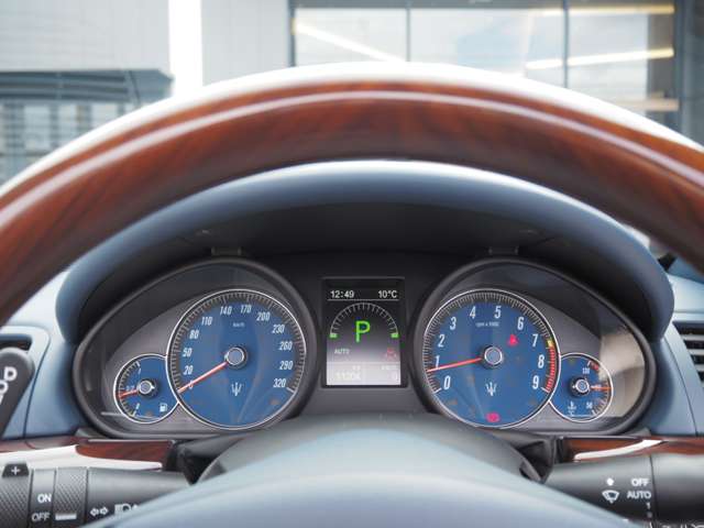 マセラティ グランカブリオ スポーツ R2年 (近畿) 99