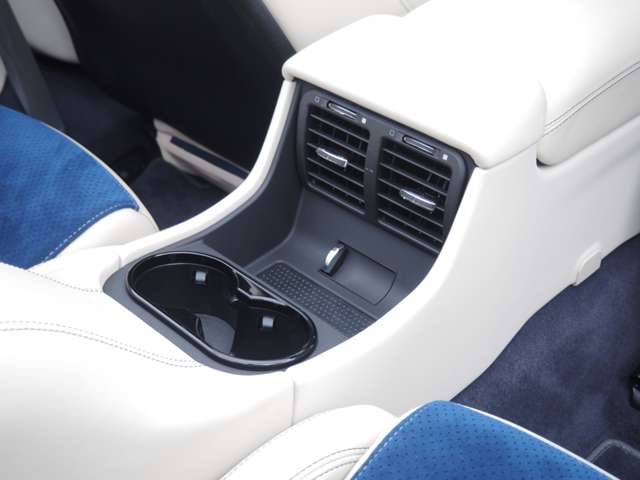 マセラティ グランカブリオ スポーツ R2年 (近畿) 99