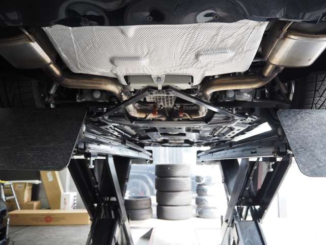 マセラティ グランカブリオ スポーツ R2年 (近畿) 99