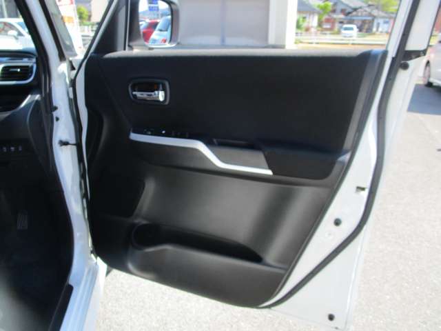 スズキ ソリオ １．２ バンディット ハイブリッド ＭＶ H28年 (中国) 99