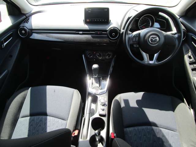 マツダ デミオ １．３ １３Ｓ H27年 (中国) 99