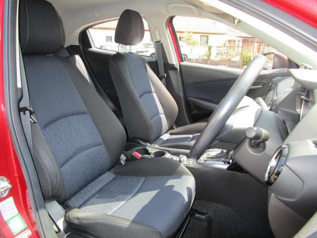 マツダ デミオ １．３ １３Ｓ H27年 (中国) 99