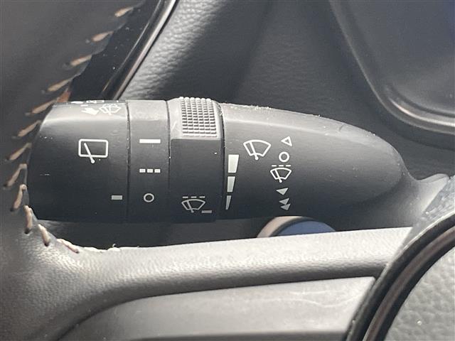 トヨタ カローラ　ツーリング　ハイブリッド １．８ ハイブリッド ＷＸＢ R2年 (東海) 99