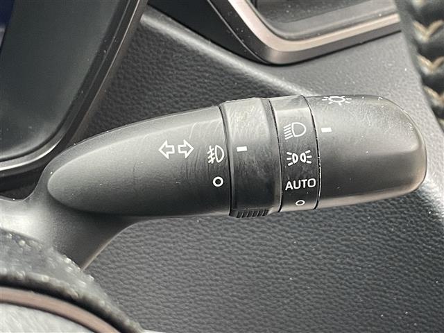 トヨタ カローラ　ツーリング　ハイブリッド １．８ ハイブリッド ＷＸＢ R2年 (東海) 99