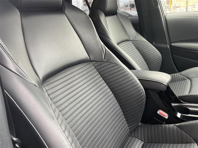 トヨタ カローラ　ツーリング　ハイブリッド １．８ ハイブリッド ＷＸＢ R2年 (東海) 99