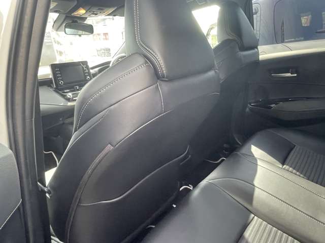 トヨタ カローラ　ツーリング　ハイブリッド １．８ ハイブリッド ＷＸＢ R2年 (東海) 99