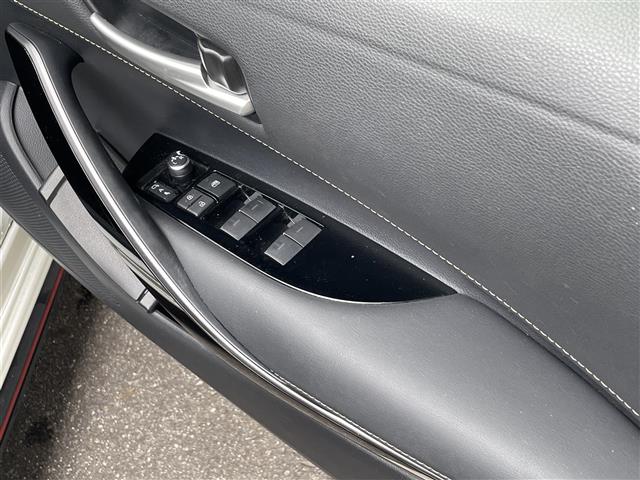 トヨタ カローラ　ツーリング　ハイブリッド １．８ ハイブリッド ＷＸＢ R2年 (東海) 99