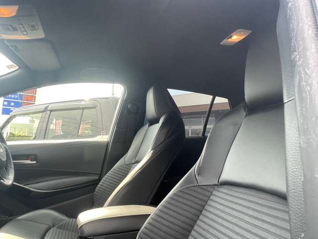 トヨタ カローラ　ツーリング　ハイブリッド １．８ ハイブリッド ＷＸＢ R2年 (東海) 99