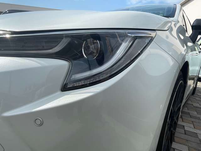 トヨタ カローラ　ツーリング　ハイブリッド １．８ ハイブリッド ＷＸＢ R2年 (東海) 99