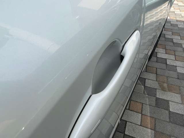 トヨタ カローラ　ツーリング　ハイブリッド １．８ ハイブリッド ＷＸＢ R2年 (東海) 99