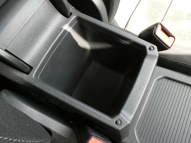 フォルクスワーゲン ティグアン ＴＳＩ　ハイライン H30年 (関東) 99