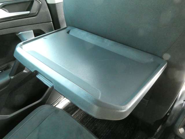 フォルクスワーゲン ティグアン ＴＳＩ　ハイライン H30年 (関東) 99