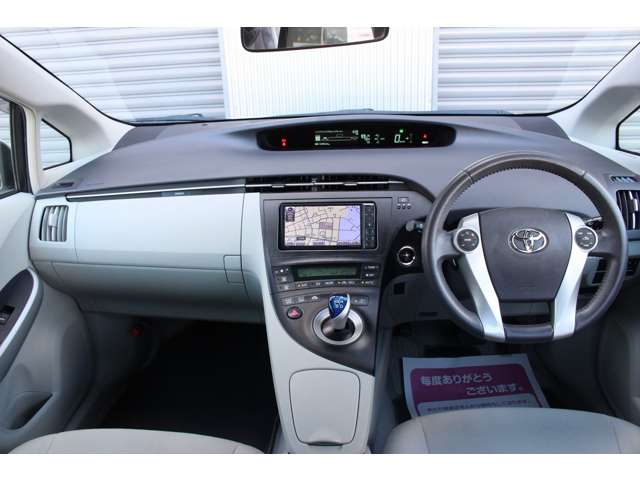 トヨタ プリウス １．８ Ｓ ＬＥＤエディション H23年 (関東) 99