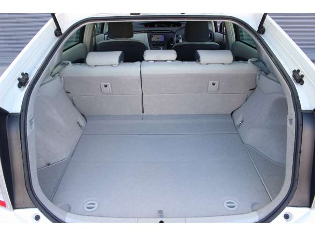 トヨタ プリウス １．８ Ｓ ＬＥＤエディション H23年 (関東) 99