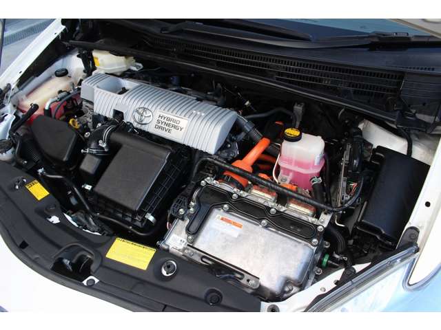 トヨタ プリウス １．８ Ｓ ＬＥＤエディション H23年 (関東) 99