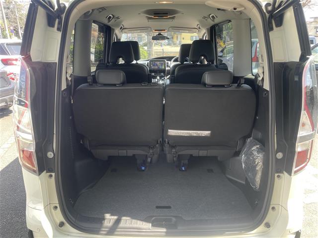 日産 セレナ １．２ Ｅ－ＰＯＷＥＲ ハイウェイスター Ｖ R2年 (関東) 99